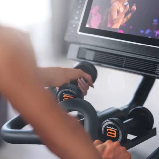 NordicTrack Commercial S15i Studio Cycle